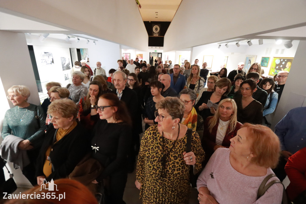 Fotorelacja: Wernisaż wystawy „Artyści na 110” w Zawierciu
