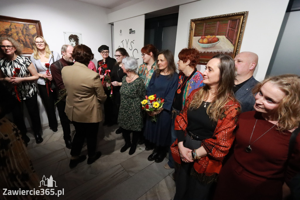 Fotorelacja: Wernisaż wystawy „Artyści na 110” w Zawierciu