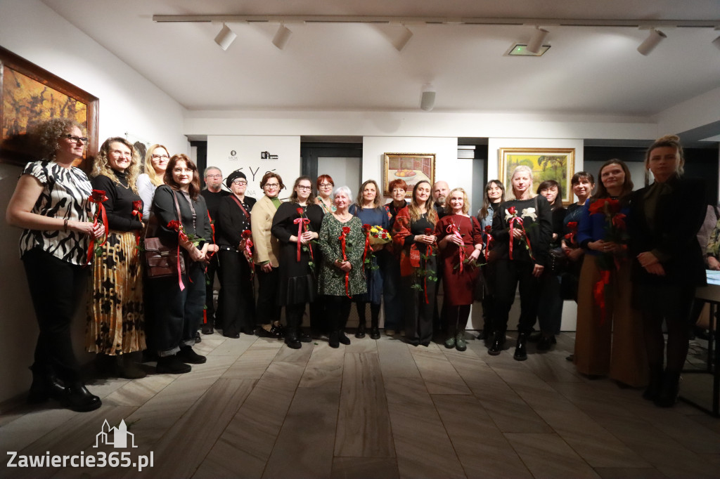 Fotorelacja: Wernisaż wystawy „Artyści na 110” w Zawierciu
