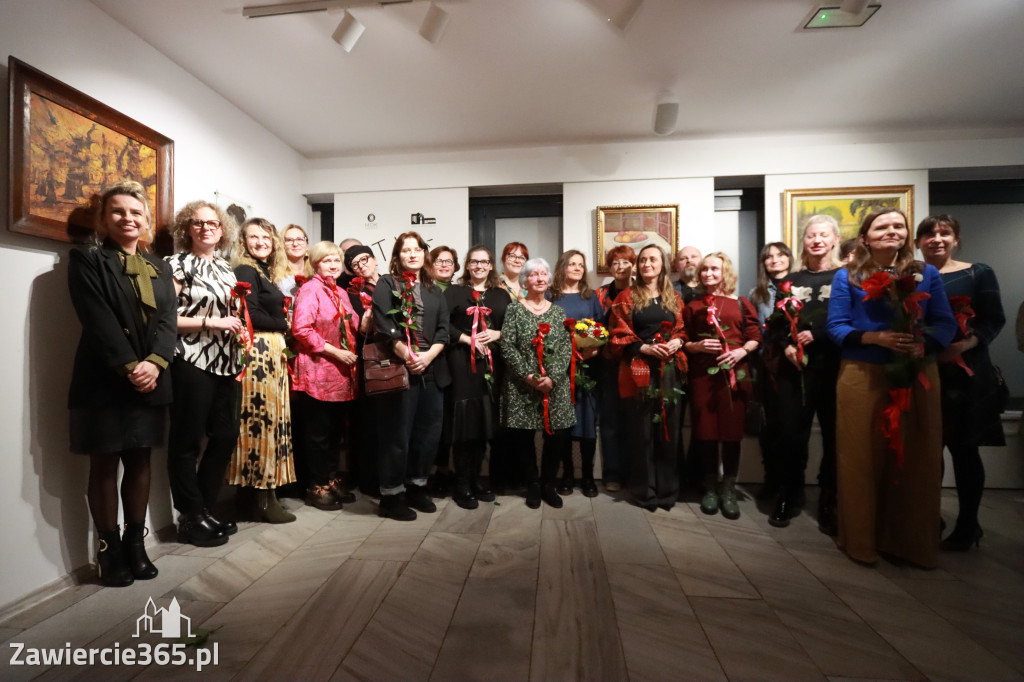 Fotorelacja: Wernisaż wystawy „Artyści na 110” w Zawierciu