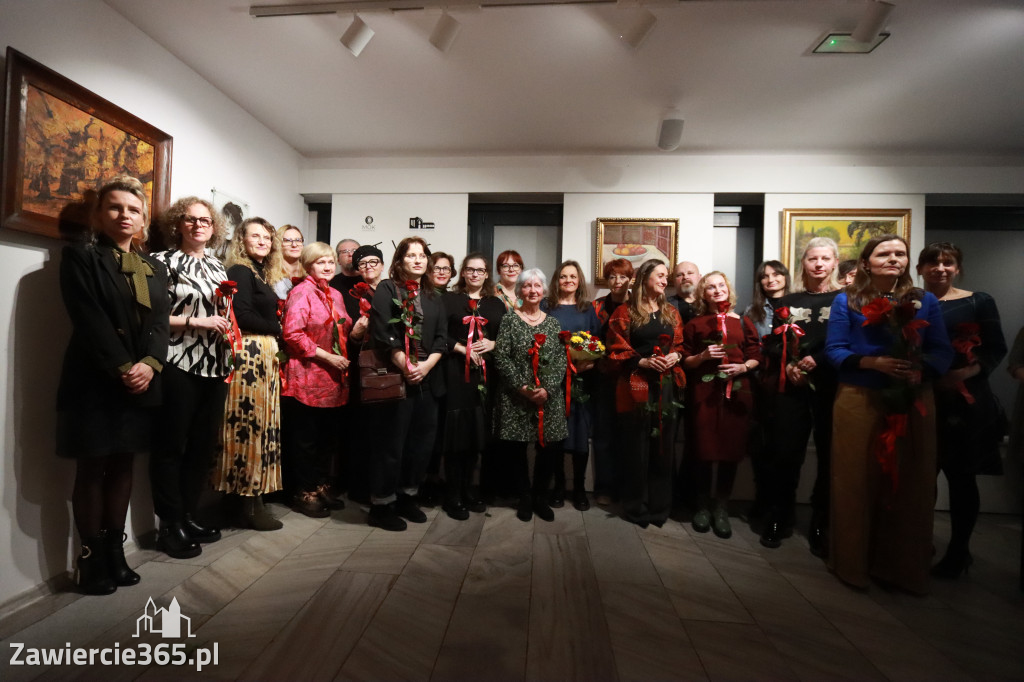 Fotorelacja: Wernisaż wystawy „Artyści na 110” w Zawierciu
