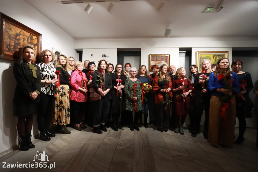 Fotorelacja: Wernisaż wystawy „Artyści na 110” w Zawierciu
