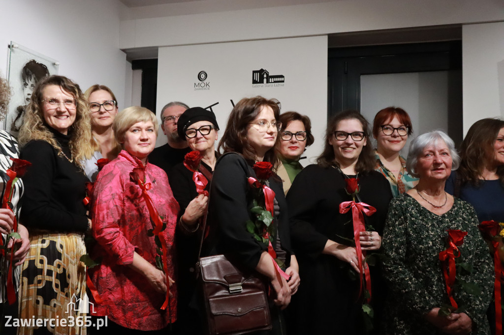 Fotorelacja: Wernisaż wystawy „Artyści na 110” w Zawierciu