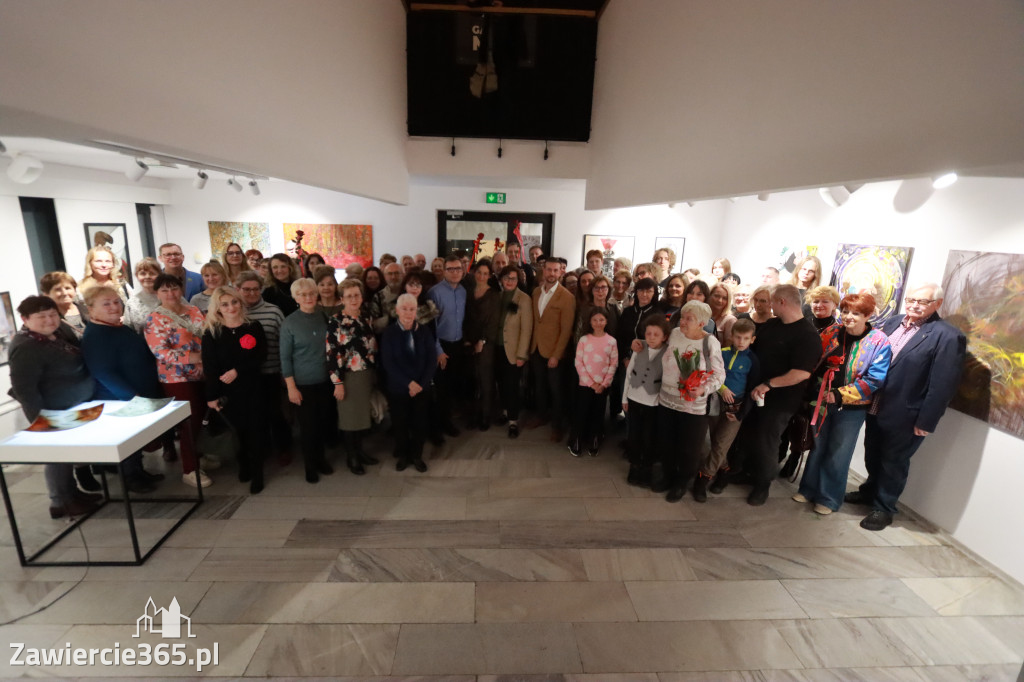 Fotorelacja: Wernisaż wystawy „Artyści na 110” w Zawierciu