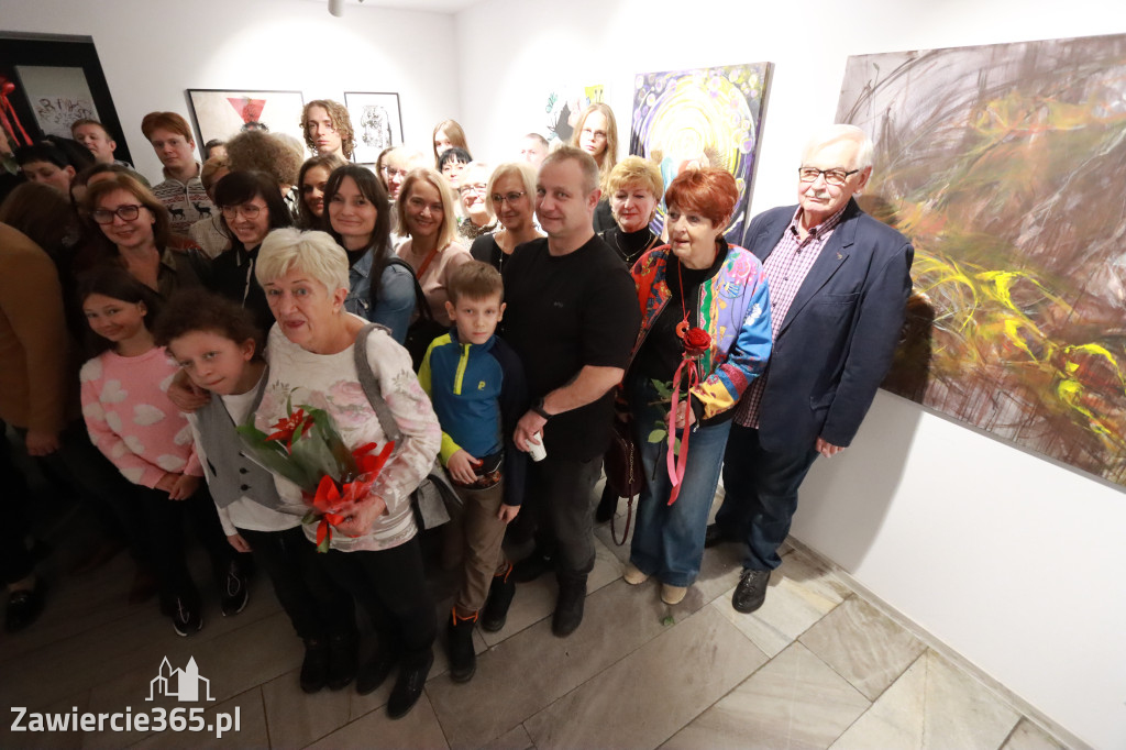 Fotorelacja: Wernisaż wystawy „Artyści na 110” w Zawierciu