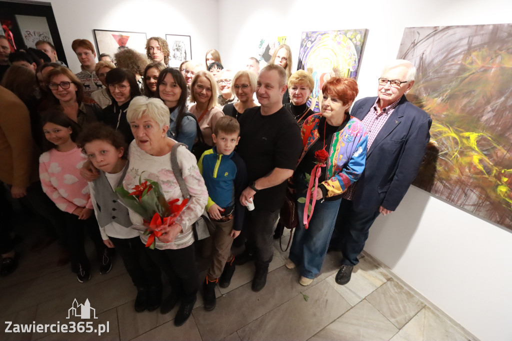 Fotorelacja: Wernisaż wystawy „Artyści na 110” w Zawierciu
