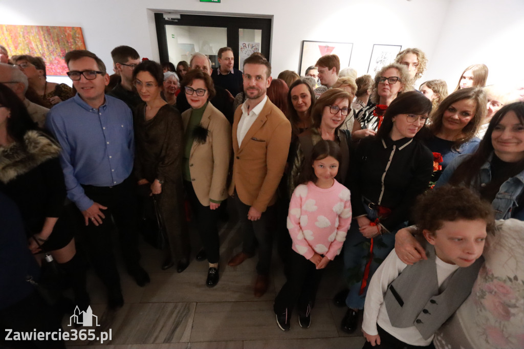 Fotorelacja: Wernisaż wystawy „Artyści na 110” w Zawierciu