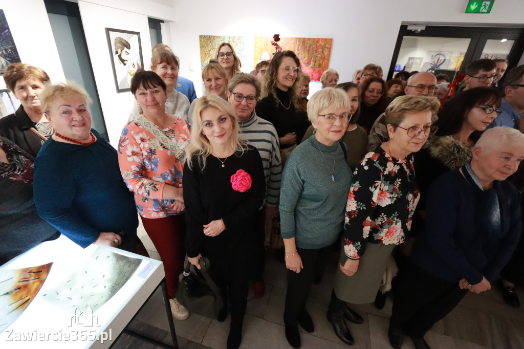 Fotorelacja: Wernisaż wystawy „Artyści na 110” w Zawierciu