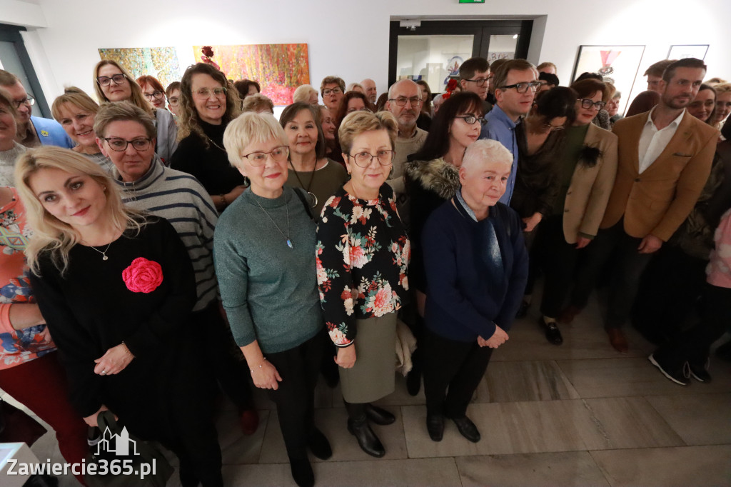 Fotorelacja: Wernisaż wystawy „Artyści na 110” w Zawierciu