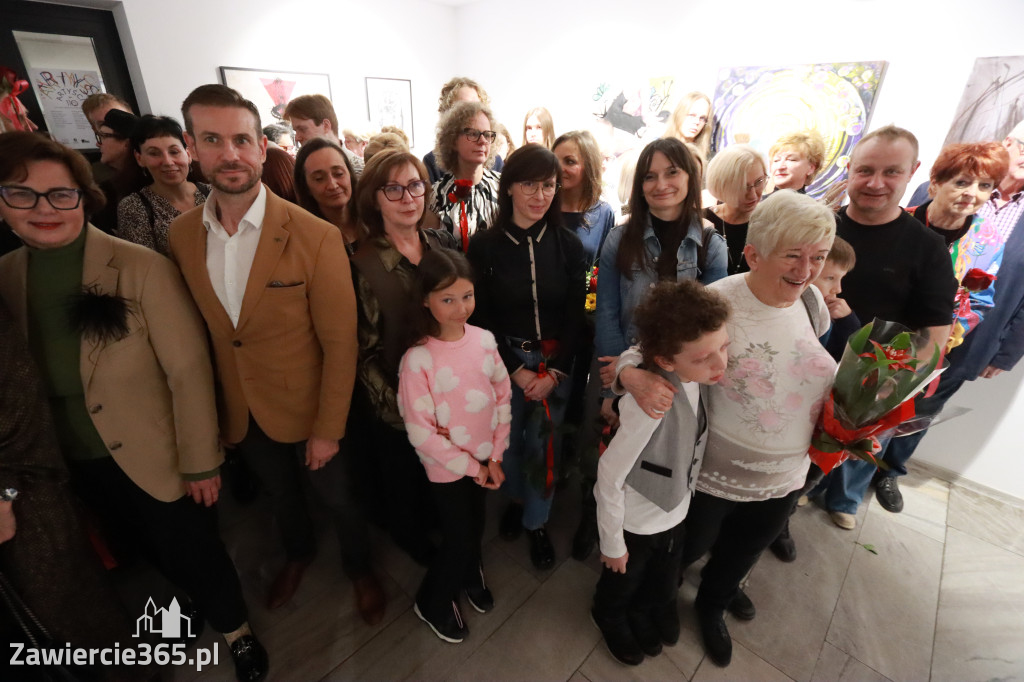 Fotorelacja: Wernisaż wystawy „Artyści na 110” w Zawierciu