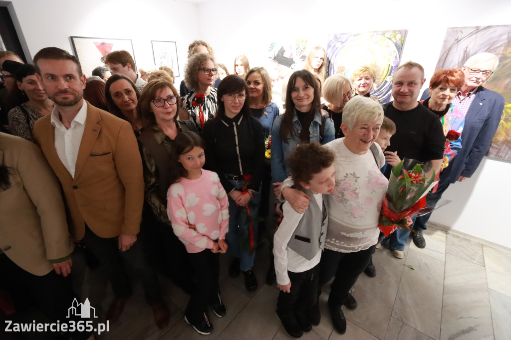 Fotorelacja: Wernisaż wystawy „Artyści na 110” w Zawierciu