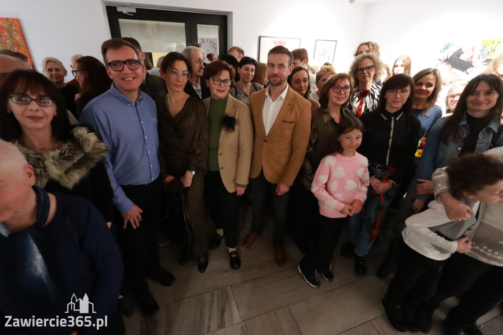Fotorelacja: Wernisaż wystawy „Artyści na 110” w Zawierciu