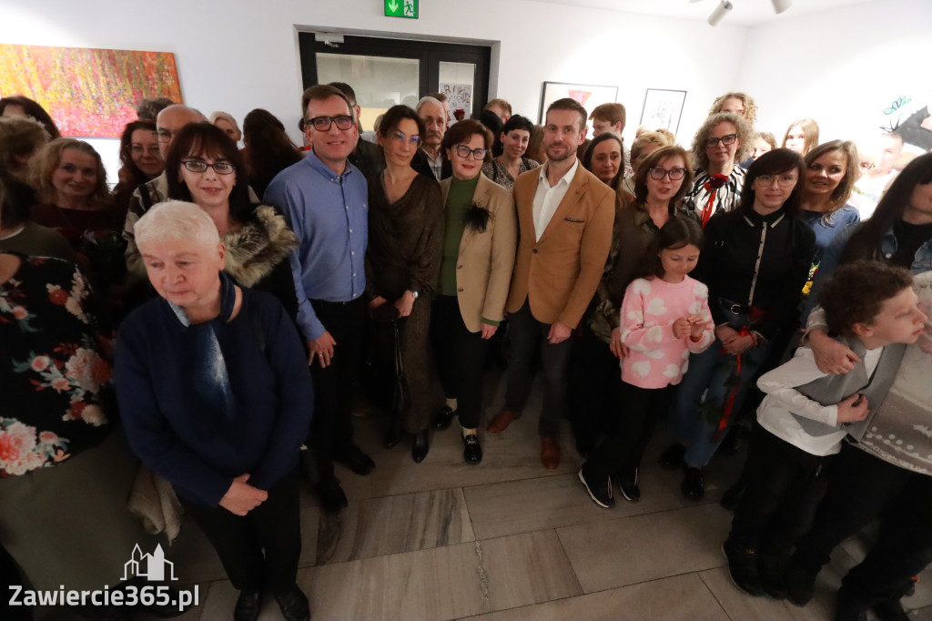 Fotorelacja: Wernisaż wystawy „Artyści na 110” w Zawierciu