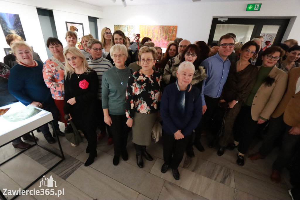 Fotorelacja: Wernisaż wystawy „Artyści na 110” w Zawierciu
