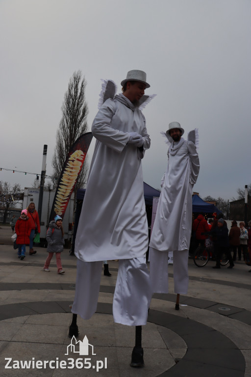 Fotorelacja: Świąteczna Eko-Wymiana - Jarmark Bożonarodzeniowy w Zawierciu