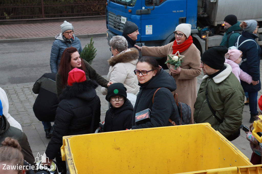 Fotorelacja: Świąteczna Eko-Wymiana - Jarmark Bożonarodzeniowy w Zawierciu