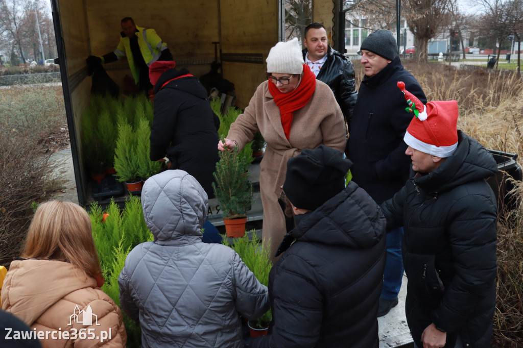 Fotorelacja: Świąteczna Eko-Wymiana - Jarmark Bożonarodzeniowy w Zawierciu