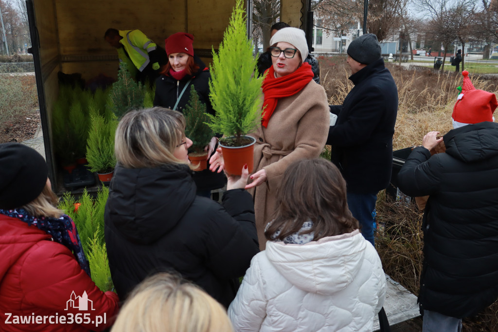 Fotorelacja: Świąteczna Eko-Wymiana - Jarmark Bożonarodzeniowy w Zawierciu