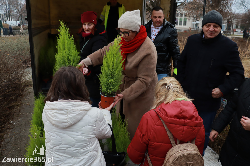 Fotorelacja: Świąteczna Eko-Wymiana - Jarmark Bożonarodzeniowy w Zawierciu