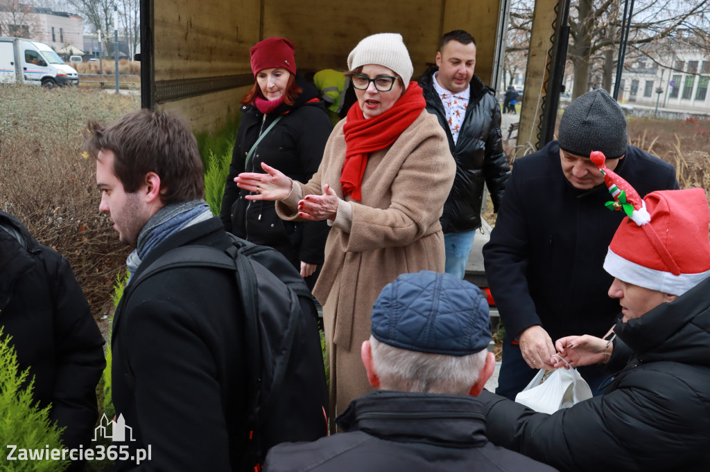 Fotorelacja: Świąteczna Eko-Wymiana - Jarmark Bożonarodzeniowy w Zawierciu