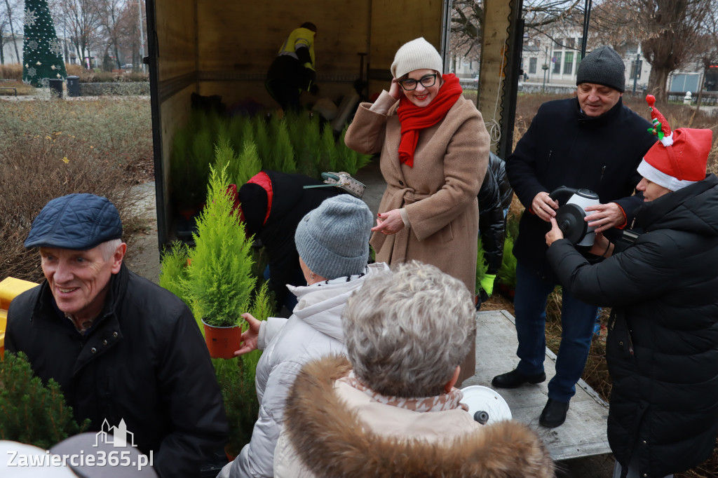 Fotorelacja: Świąteczna Eko-Wymiana - Jarmark Bożonarodzeniowy w Zawierciu