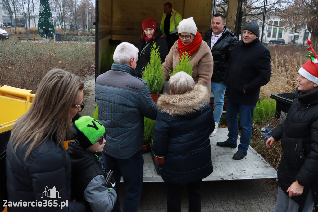 Fotorelacja: Świąteczna Eko-Wymiana - Jarmark Bożonarodzeniowy w Zawierciu