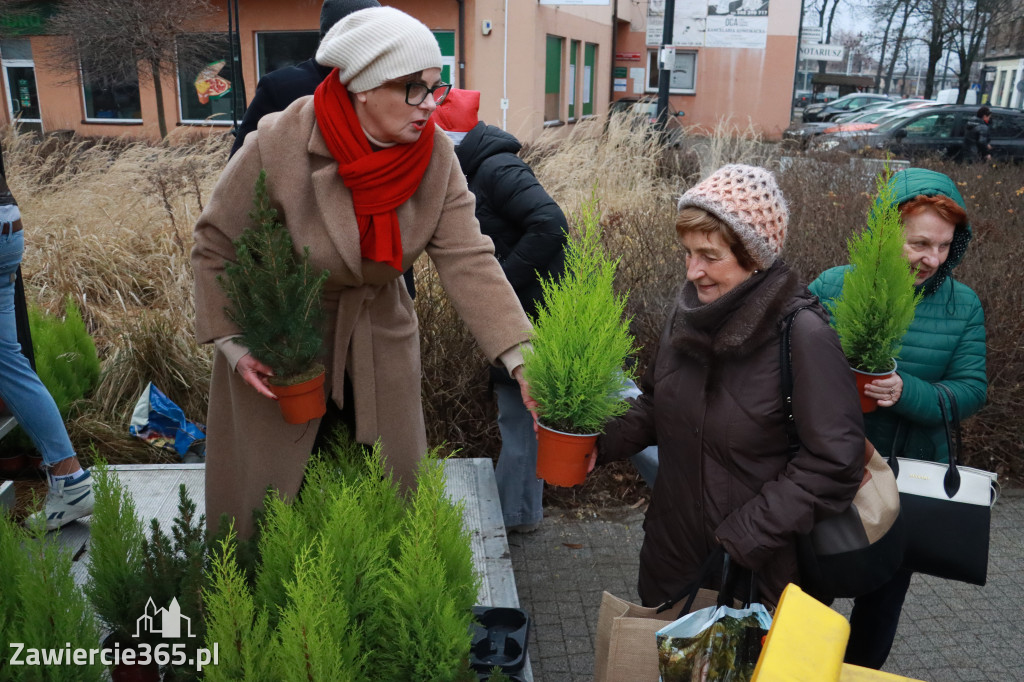 Fotorelacja: Świąteczna Eko-Wymiana - Jarmark Bożonarodzeniowy w Zawierciu