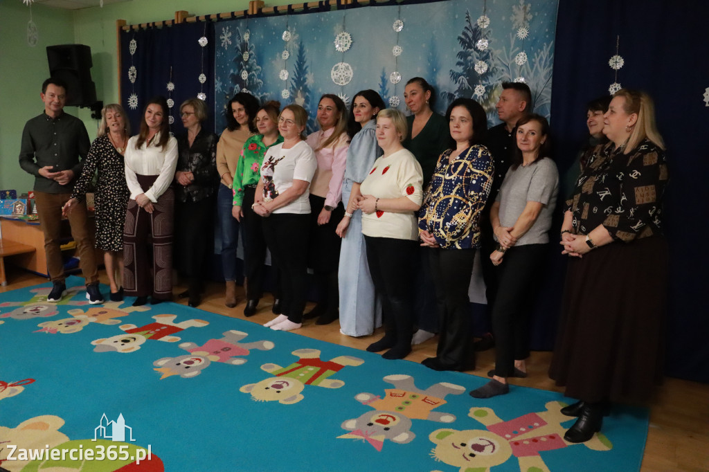 Fotorelacja: Spotkanie Grupy Wsparcia dla rodziców dzieci z niepełnosprawnościami w Przedszkolu nr 3 w Zawierciu