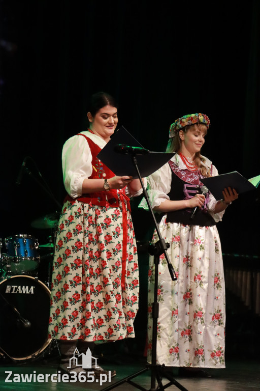 Fotorelacja: Koncert Świąteczny Szkoły Muzycznej i SP3 w MOK Zawiercie