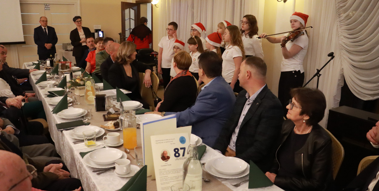 Fotorelacja: Wigilijne spotkanie członków Stowarzyszenia Ruch Harcerski CZUWAJ w Zawierciu