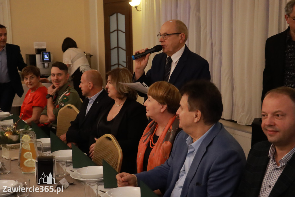 Fotorelacja: Wigilijne spotkanie członków Stowarzyszenia Ruch Harcerski CZUWAJ w Zawierciu