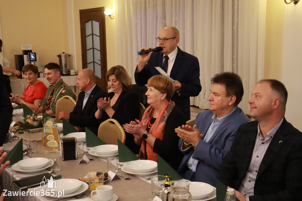 Fotorelacja: Wigilijne spotkanie członków Stowarzyszenia Ruch Harcerski CZUWAJ w Zawierciu