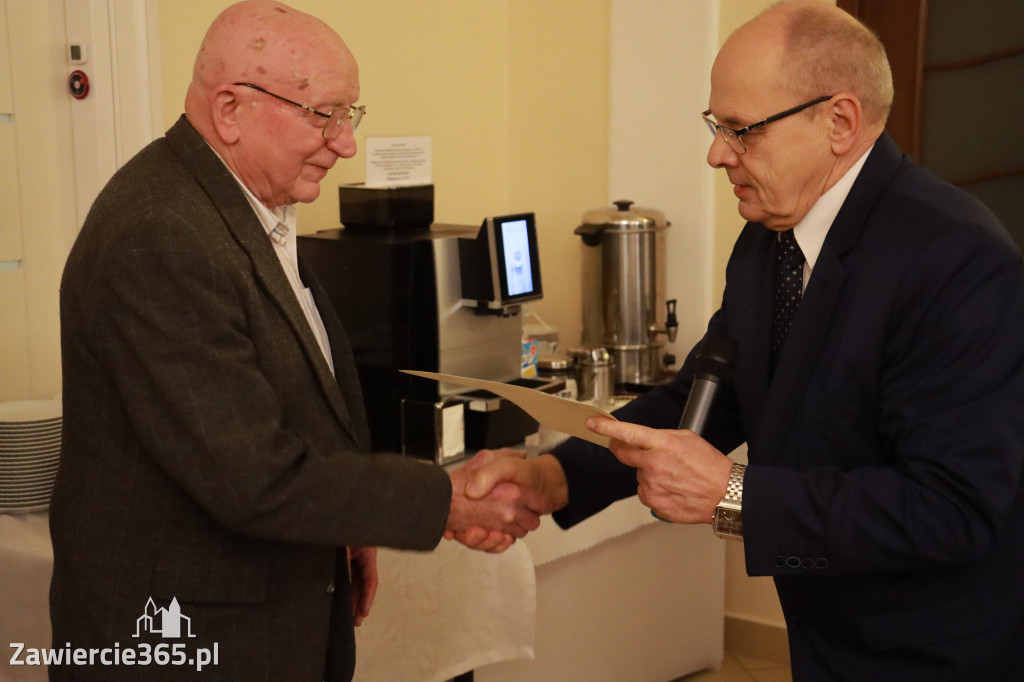 Fotorelacja: Wigilijne spotkanie członków Stowarzyszenia Ruch Harcerski CZUWAJ w Zawierciu