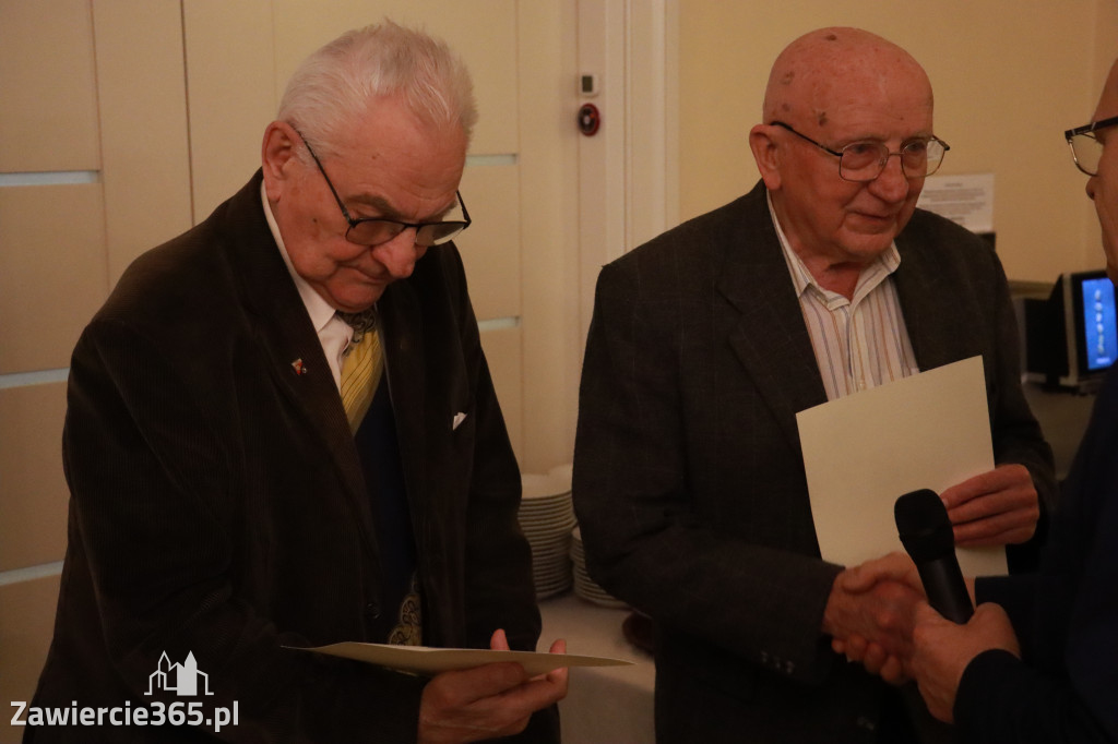 Fotorelacja: Wigilijne spotkanie członków Stowarzyszenia Ruch Harcerski CZUWAJ w Zawierciu