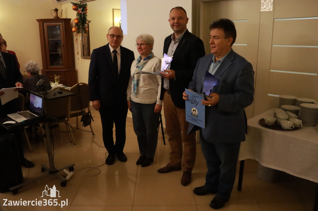 Fotorelacja: Wigilijne spotkanie członków Stowarzyszenia Ruch Harcerski CZUWAJ w Zawierciu