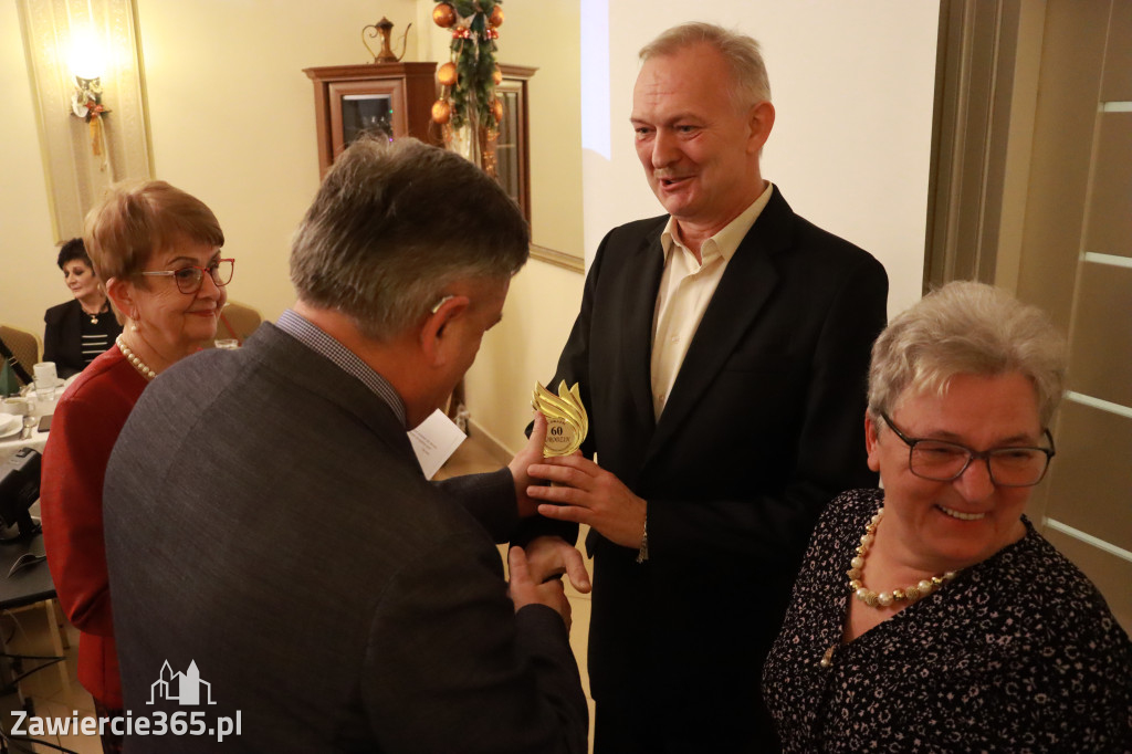 Fotorelacja: Wigilijne spotkanie członków Stowarzyszenia Ruch Harcerski CZUWAJ w Zawierciu