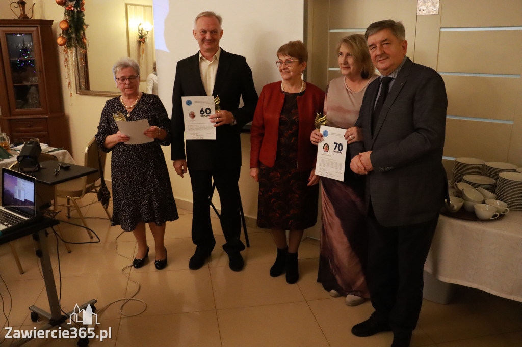 Fotorelacja: Wigilijne spotkanie członków Stowarzyszenia Ruch Harcerski CZUWAJ w Zawierciu