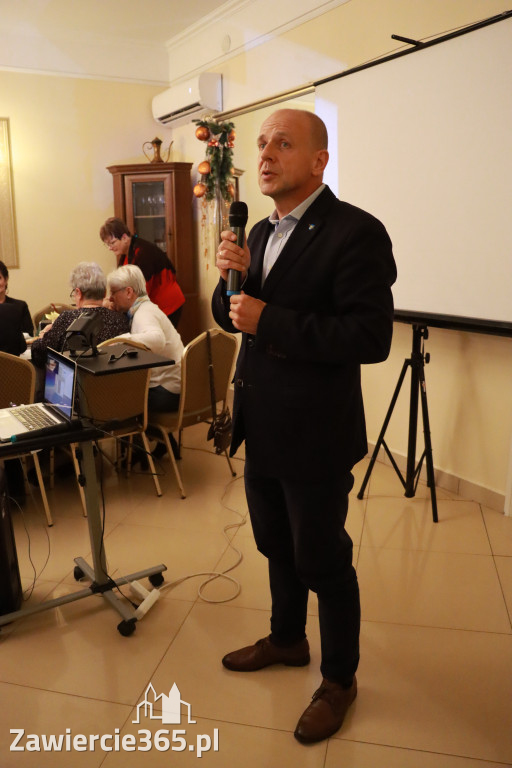 Fotorelacja: Wigilijne spotkanie członków Stowarzyszenia Ruch Harcerski CZUWAJ w Zawierciu