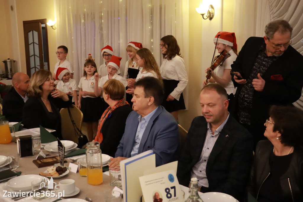 Fotorelacja: Wigilijne spotkanie członków Stowarzyszenia Ruch Harcerski CZUWAJ w Zawierciu