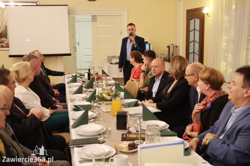 Fotorelacja: Wigilijne spotkanie członków Stowarzyszenia Ruch Harcerski CZUWAJ w Zawierciu