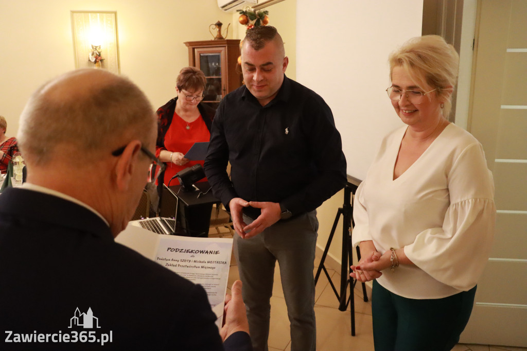 Fotorelacja: Wigilijne spotkanie członków Stowarzyszenia Ruch Harcerski CZUWAJ w Zawierciu