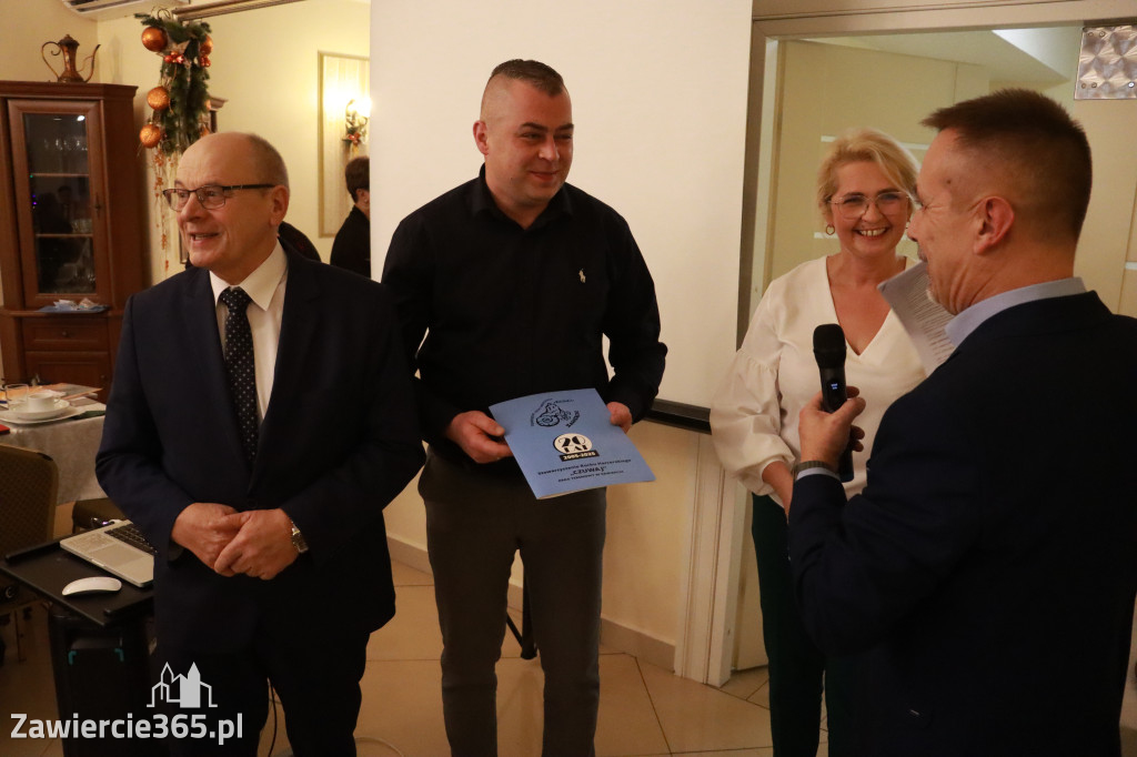 Fotorelacja: Wigilijne spotkanie członków Stowarzyszenia Ruch Harcerski CZUWAJ w Zawierciu