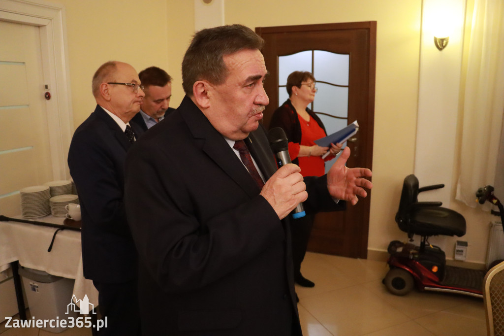 Fotorelacja: Wigilijne spotkanie członków Stowarzyszenia Ruch Harcerski CZUWAJ w Zawierciu