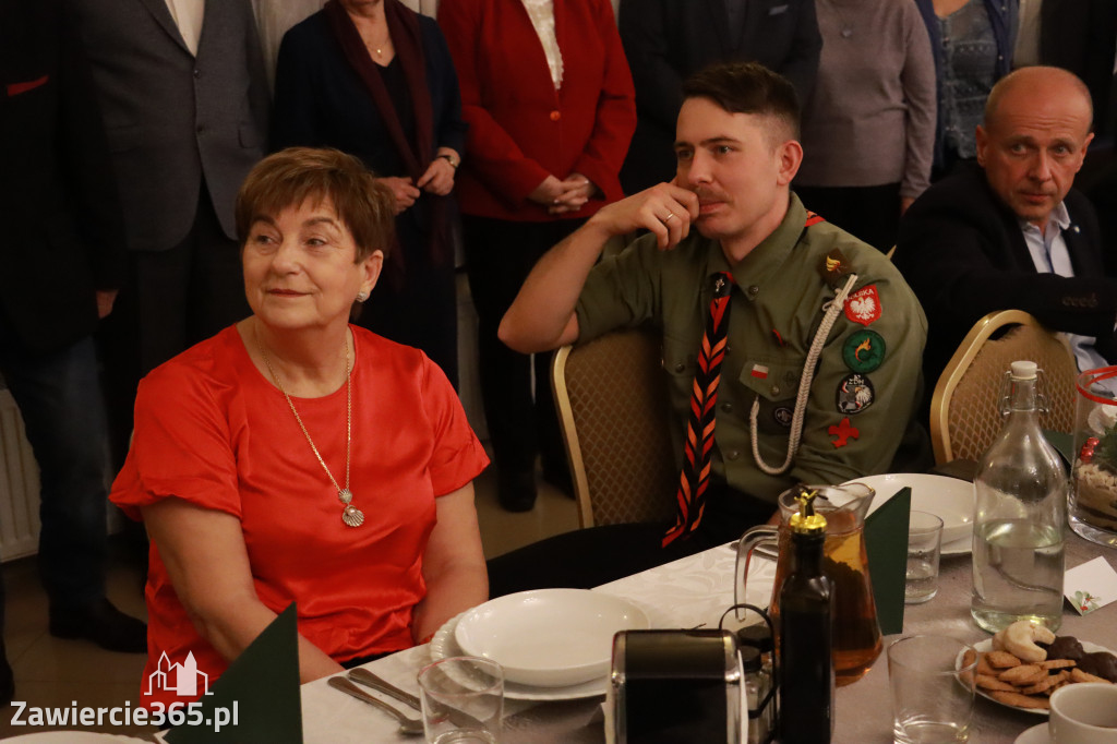 Fotorelacja: Wigilijne spotkanie członków Stowarzyszenia Ruch Harcerski CZUWAJ w Zawierciu