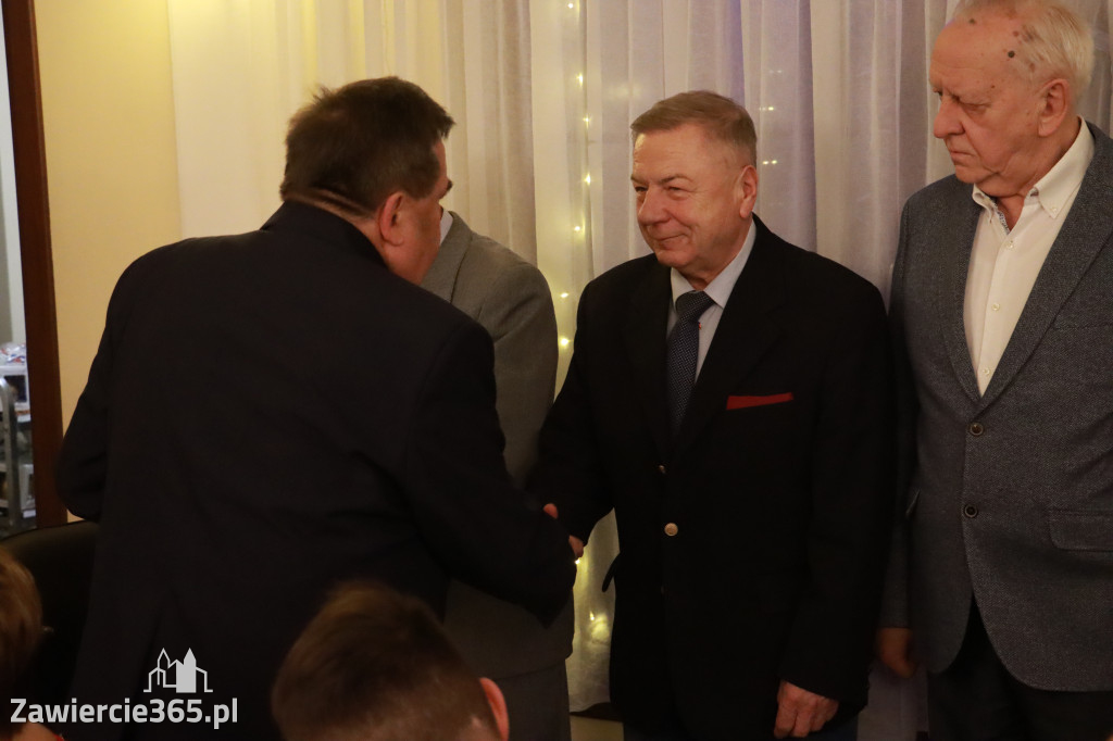 Fotorelacja: Wigilijne spotkanie członków Stowarzyszenia Ruch Harcerski CZUWAJ w Zawierciu