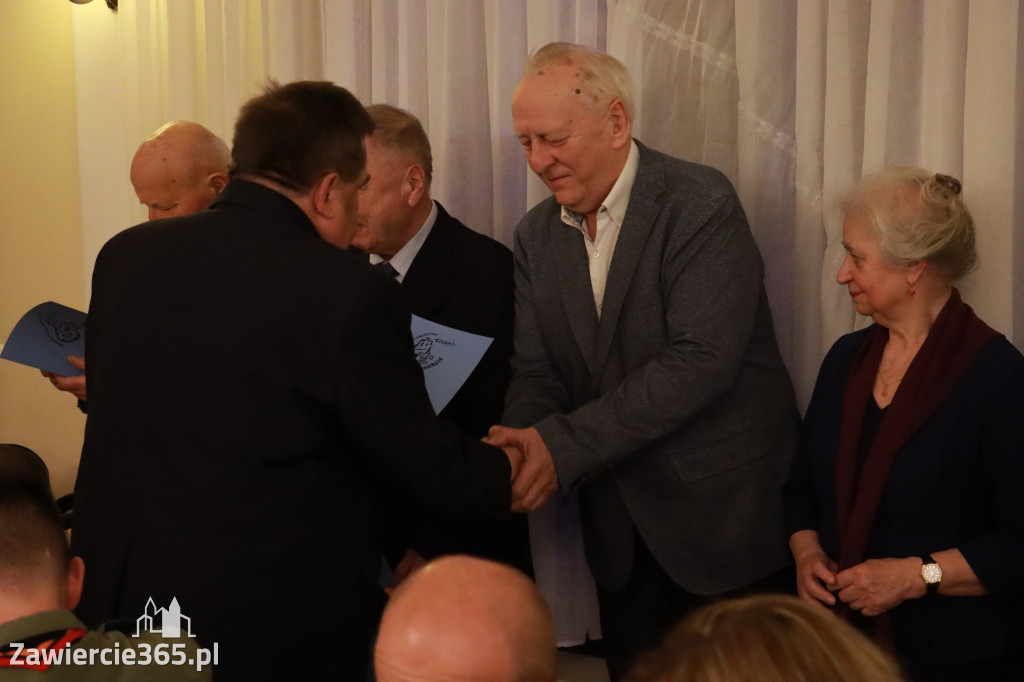 Fotorelacja: Wigilijne spotkanie członków Stowarzyszenia Ruch Harcerski CZUWAJ w Zawierciu