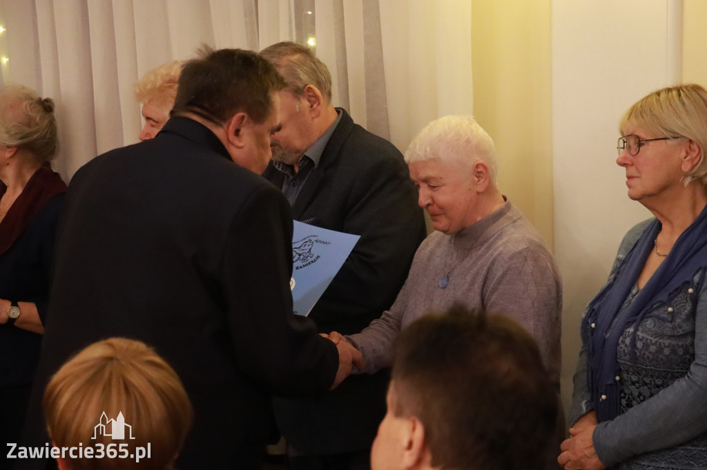 Fotorelacja: Wigilijne spotkanie członków Stowarzyszenia Ruch Harcerski CZUWAJ w Zawierciu