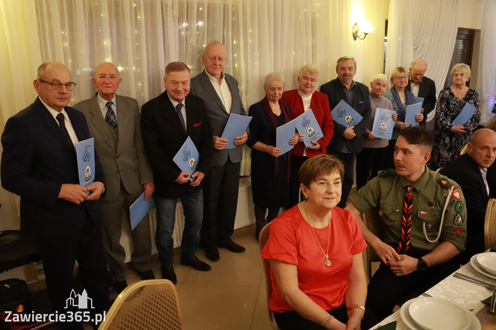 Fotorelacja: 2 Wigilijne spotkanie członków Stowarzyszenia Ruch Harcerski CZUWAJ w Zawierciu