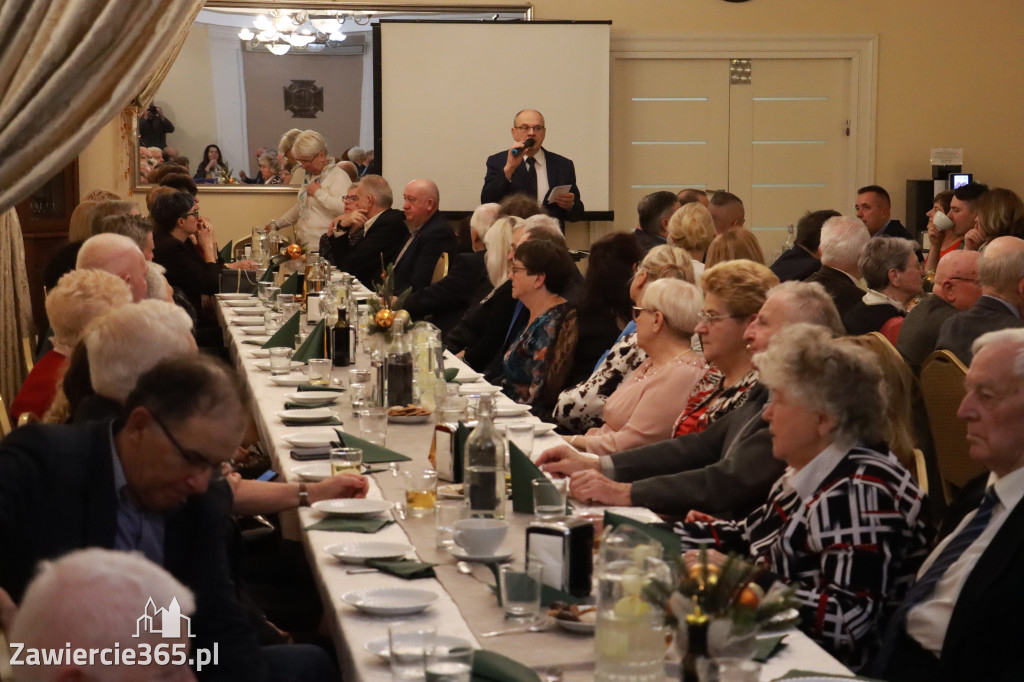 Fotorelacja: 2 Wigilijne spotkanie członków Stowarzyszenia Ruch Harcerski CZUWAJ w Zawierciu