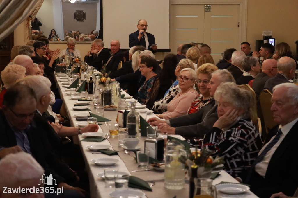 Fotorelacja: 2 Wigilijne spotkanie członków Stowarzyszenia Ruch Harcerski CZUWAJ w Zawierciu